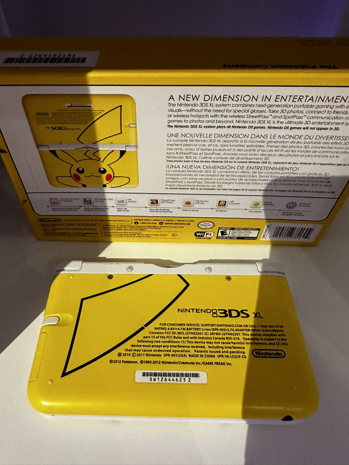 Pikachu 3ds xl - complete in box - photo 2