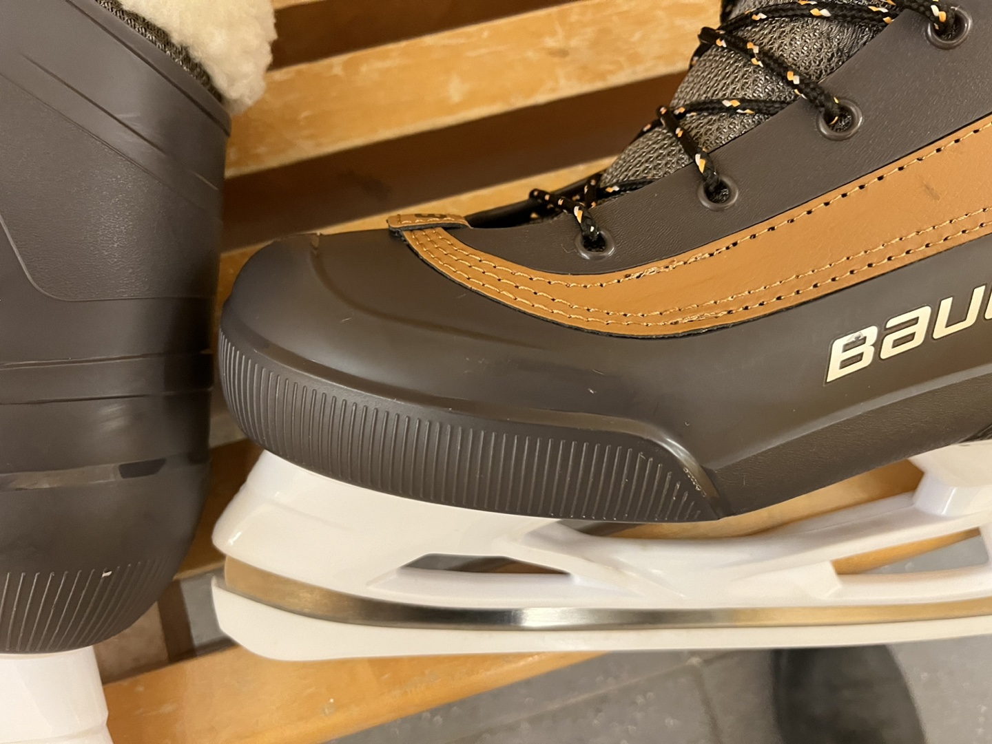 Bauer Ice Skates - photo 3