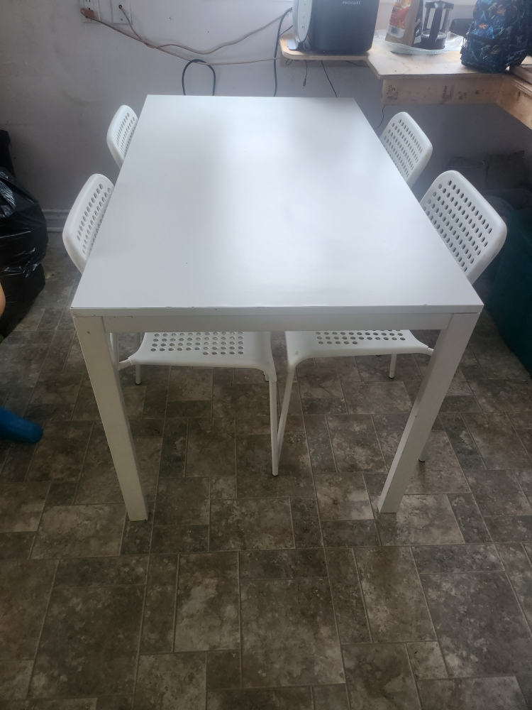 Dinning table