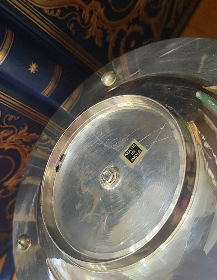 Brass swans candle holder, Made in India (candle not included) image indicator(5)