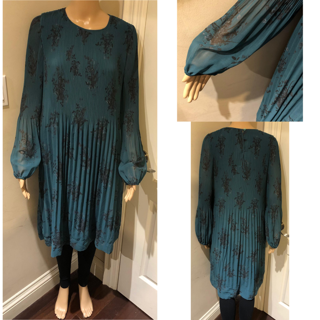 Aritzia Relaxed Fit Pleated Dress Size S