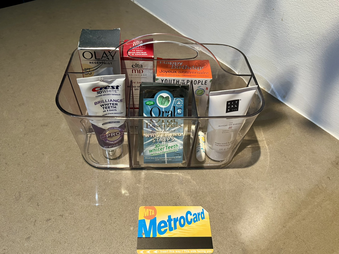 4 Kitchen/Bathroom Organizers - photo 4