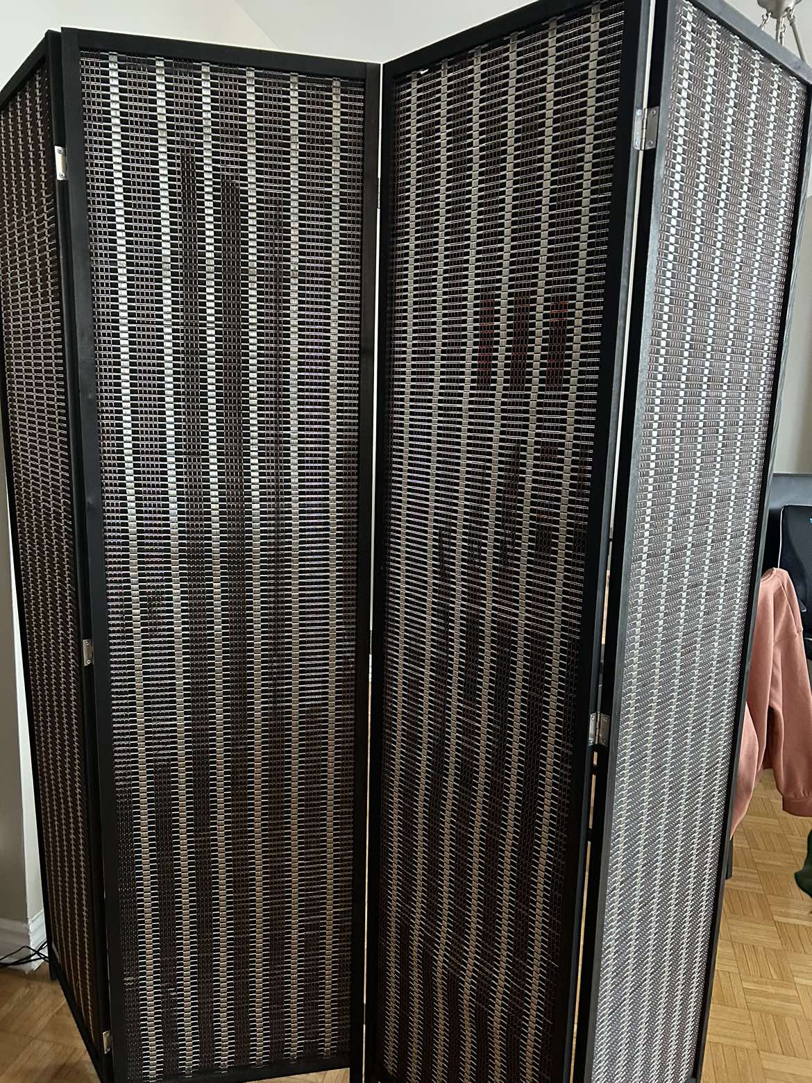 ‼️MOVING OUT SALE ENDS 20/1 ‼️Room Divider - photo 3
