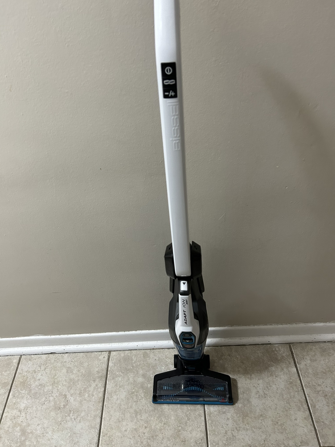 New - Bissell Adapt Ion Cordless Vacuum image indicator(2)