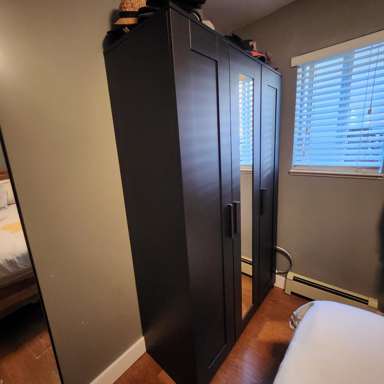 Black wardrobe with 3 doors and mirror - photo 5