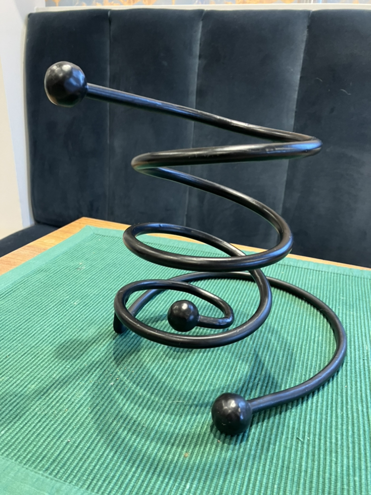 Iron bottle holder image indicator(2)