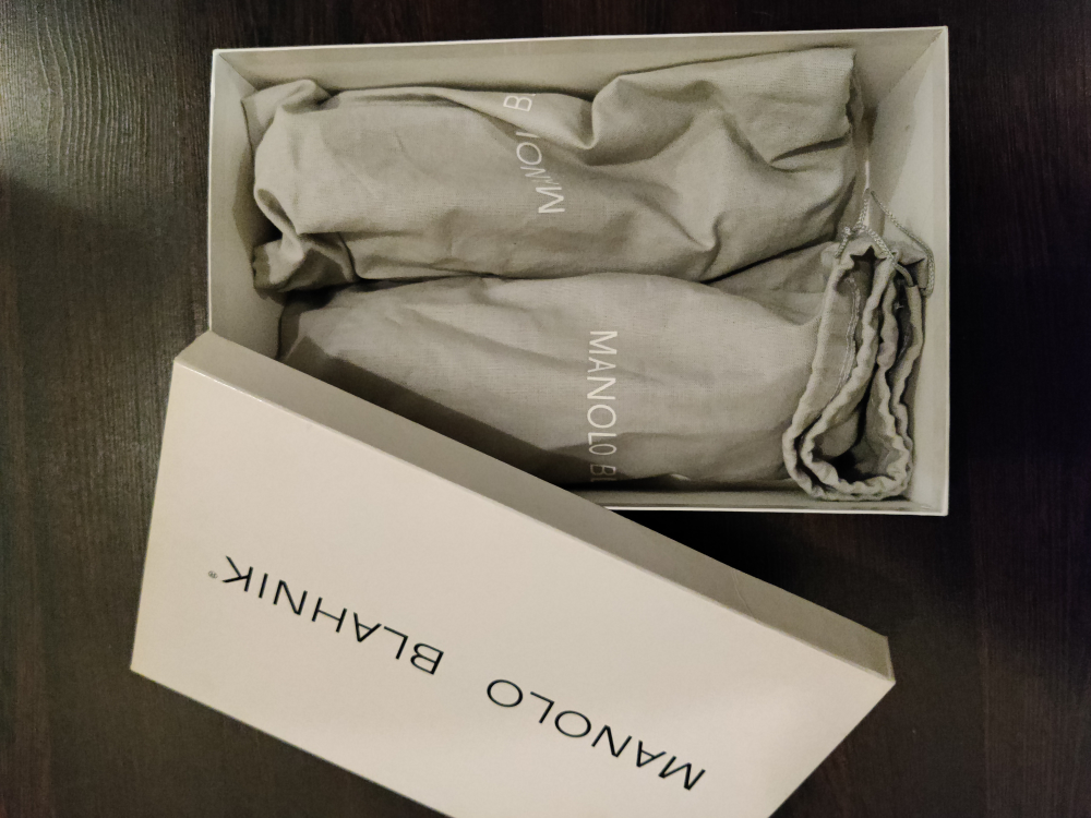 Manolo Blahnik purple blue satin flats image indicator(4)