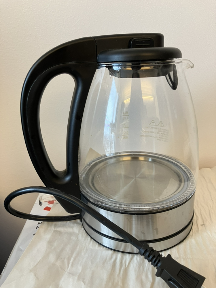 Hamilton Beach compact glass kettle 1 L image indicator(2)