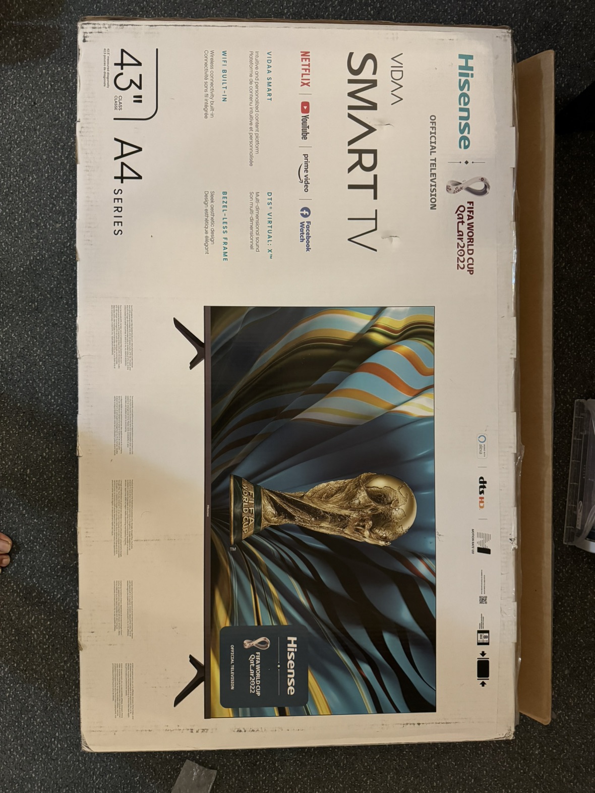 Hisense 43” Smart TV with Box - photo 4