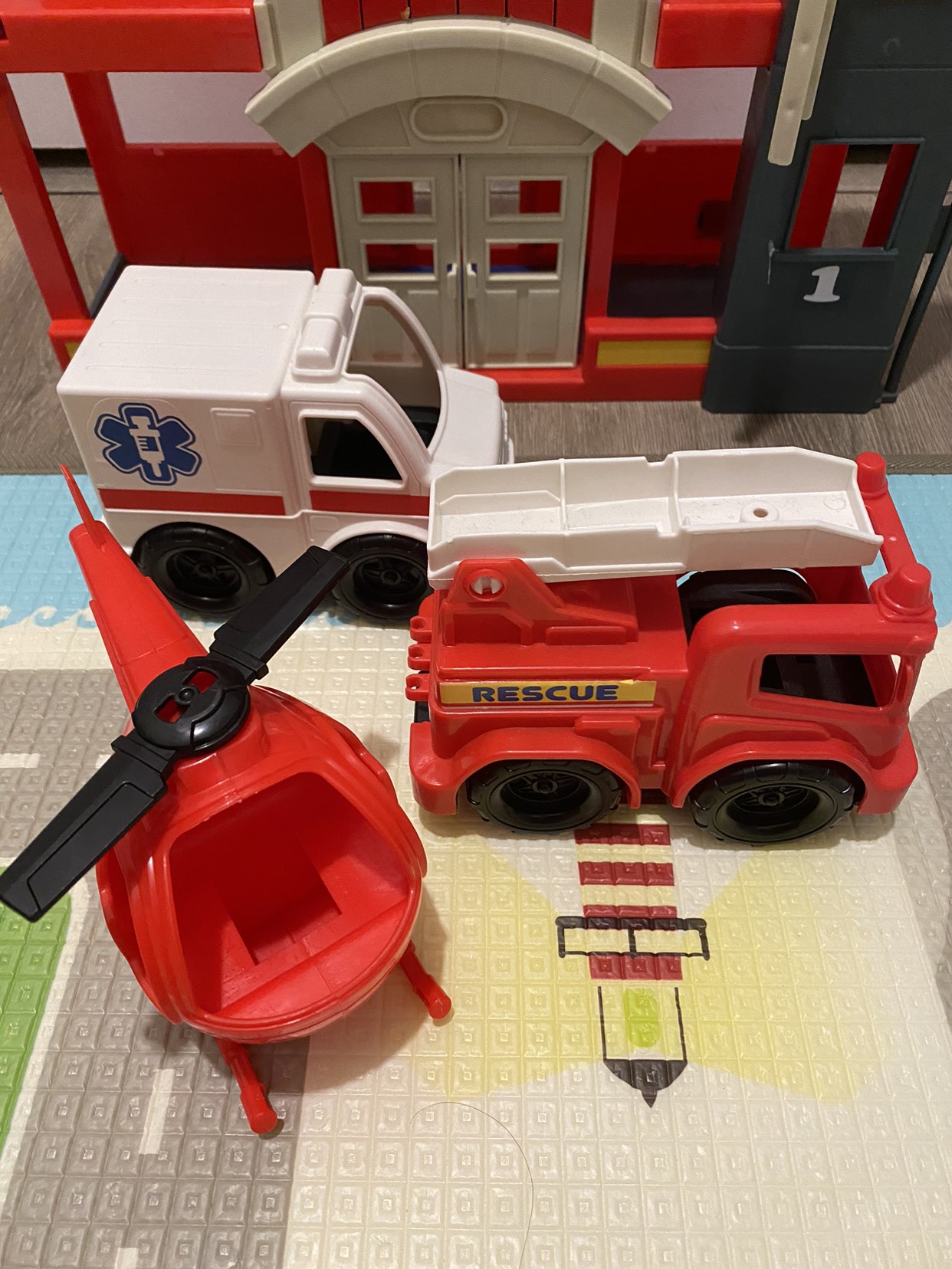 Fire House Toy image indicator(4)