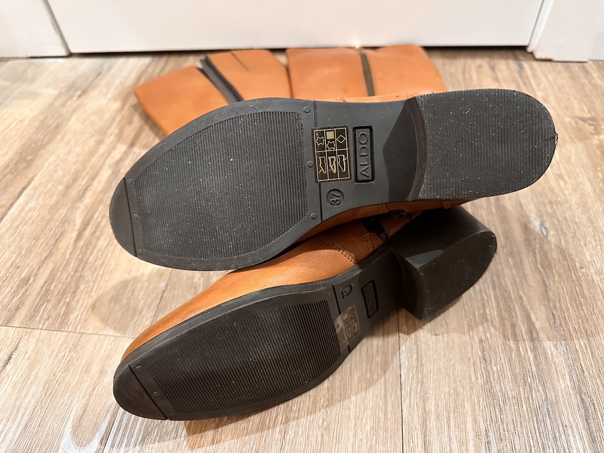 Aldo long boots - new - photo 2
