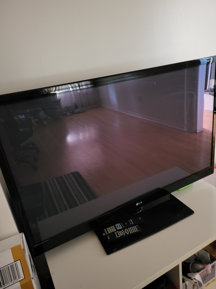 50" LG TV thumbnail