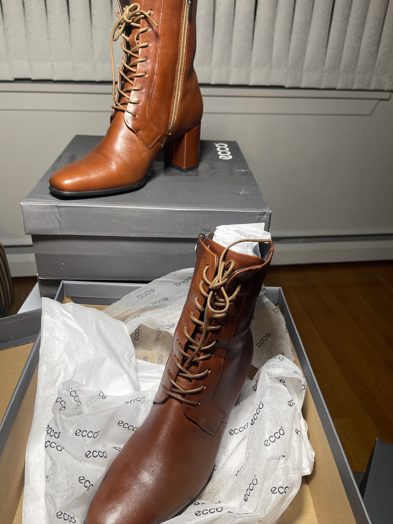 leather boots - photo 3