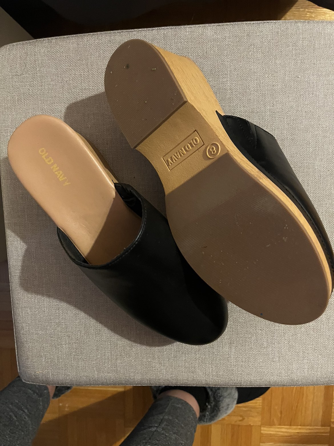 Brand new clogs image indicator(3)