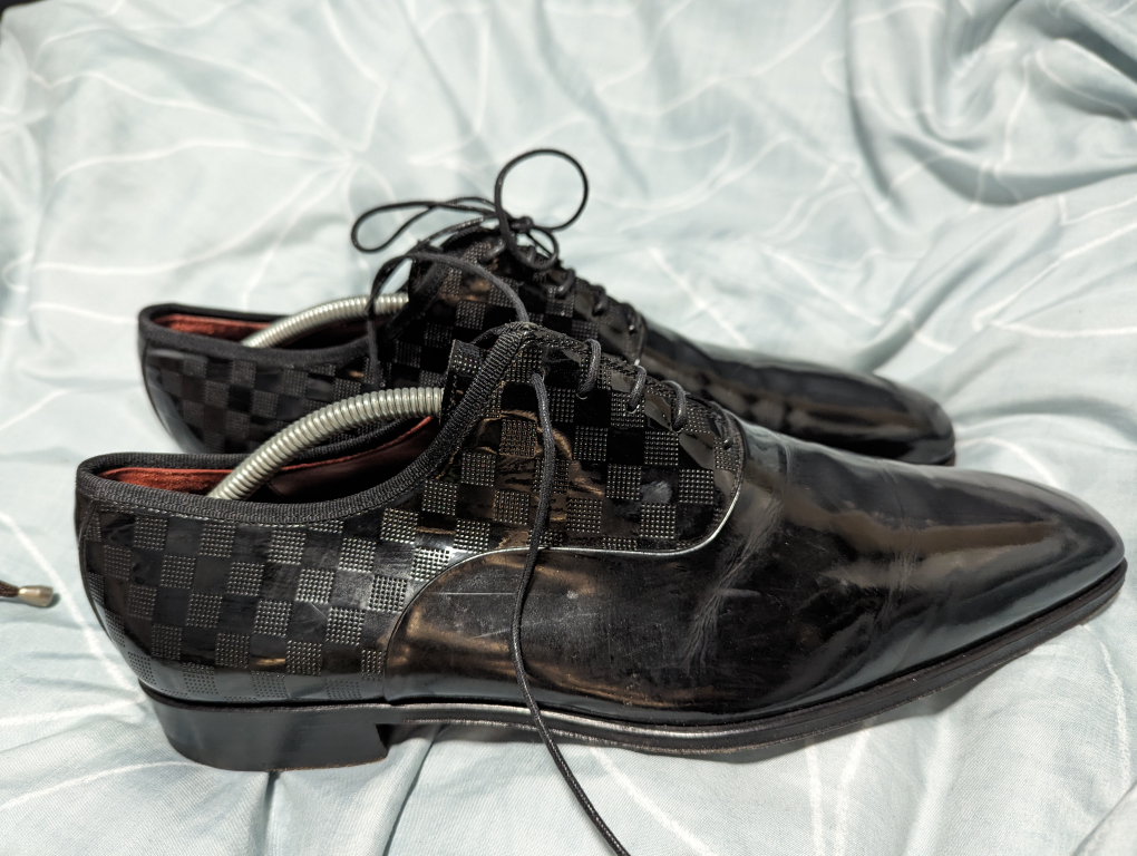 Men's patent leather dress shoes image indicator(2)