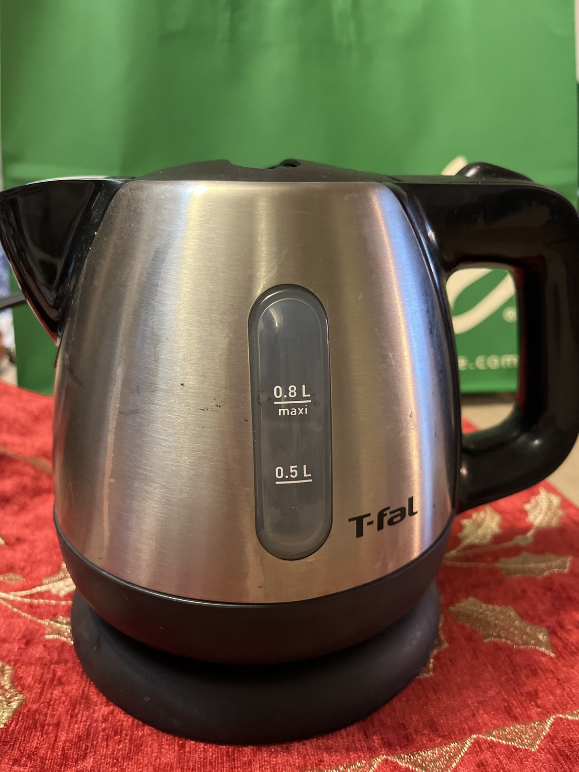Electric kettle