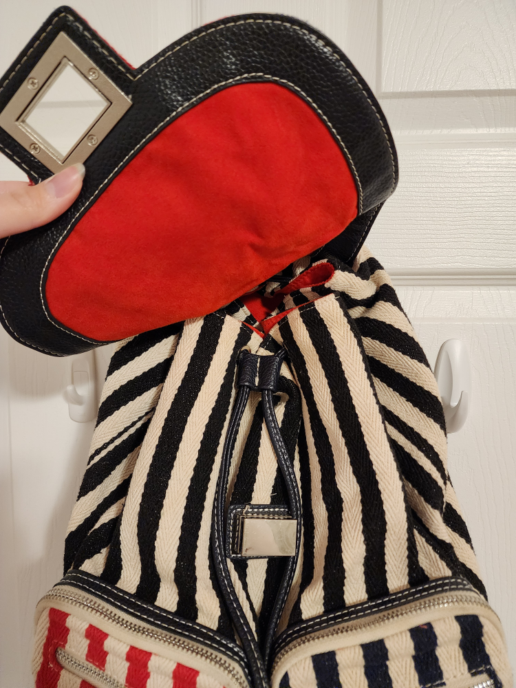 Steve Madden drawstring bag 🎒 image indicator(5)