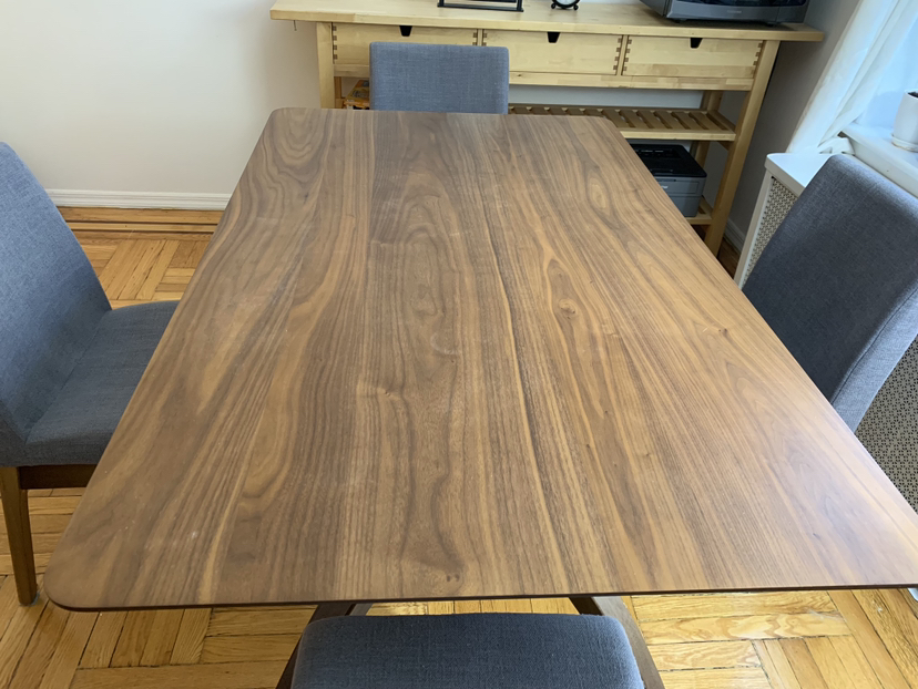 [Moving Sale] Dinner table + 4 chairs - photo 2