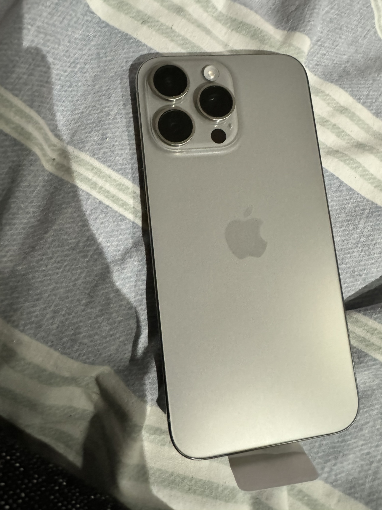 Apple iPhone 15 Pro Max 256GB Natural Titanium - photo 2