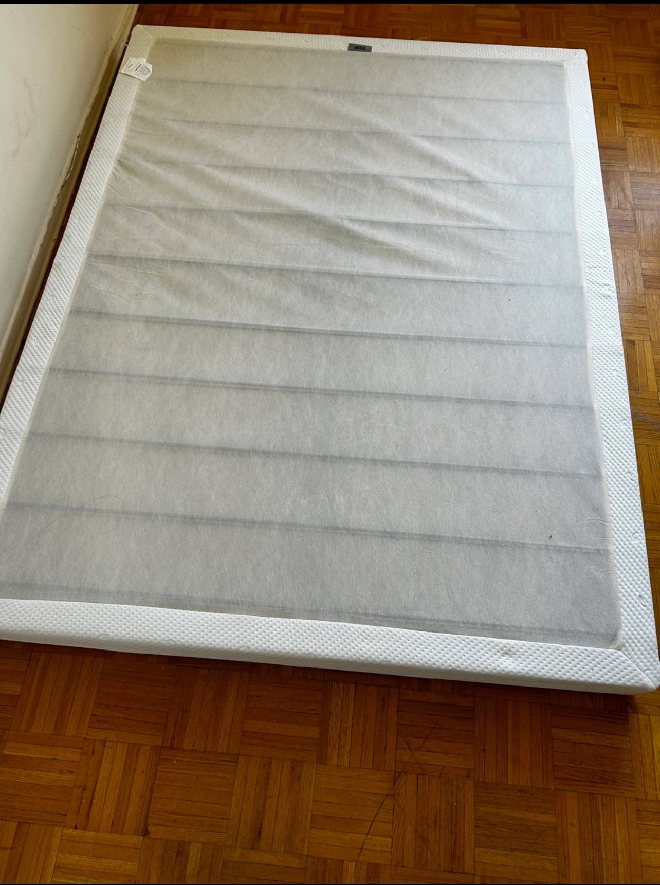 Bed Box spring thumbnail