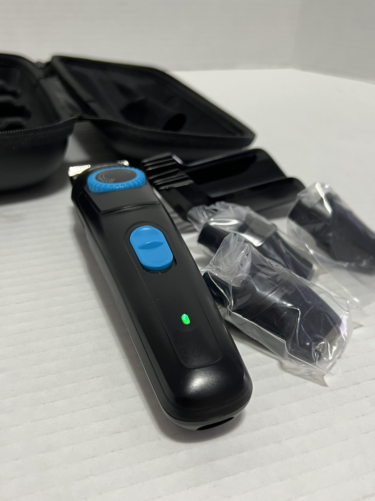 Grooming Kit Electric Head for Hair Beard Clippers Nose Beard image indicator(4)