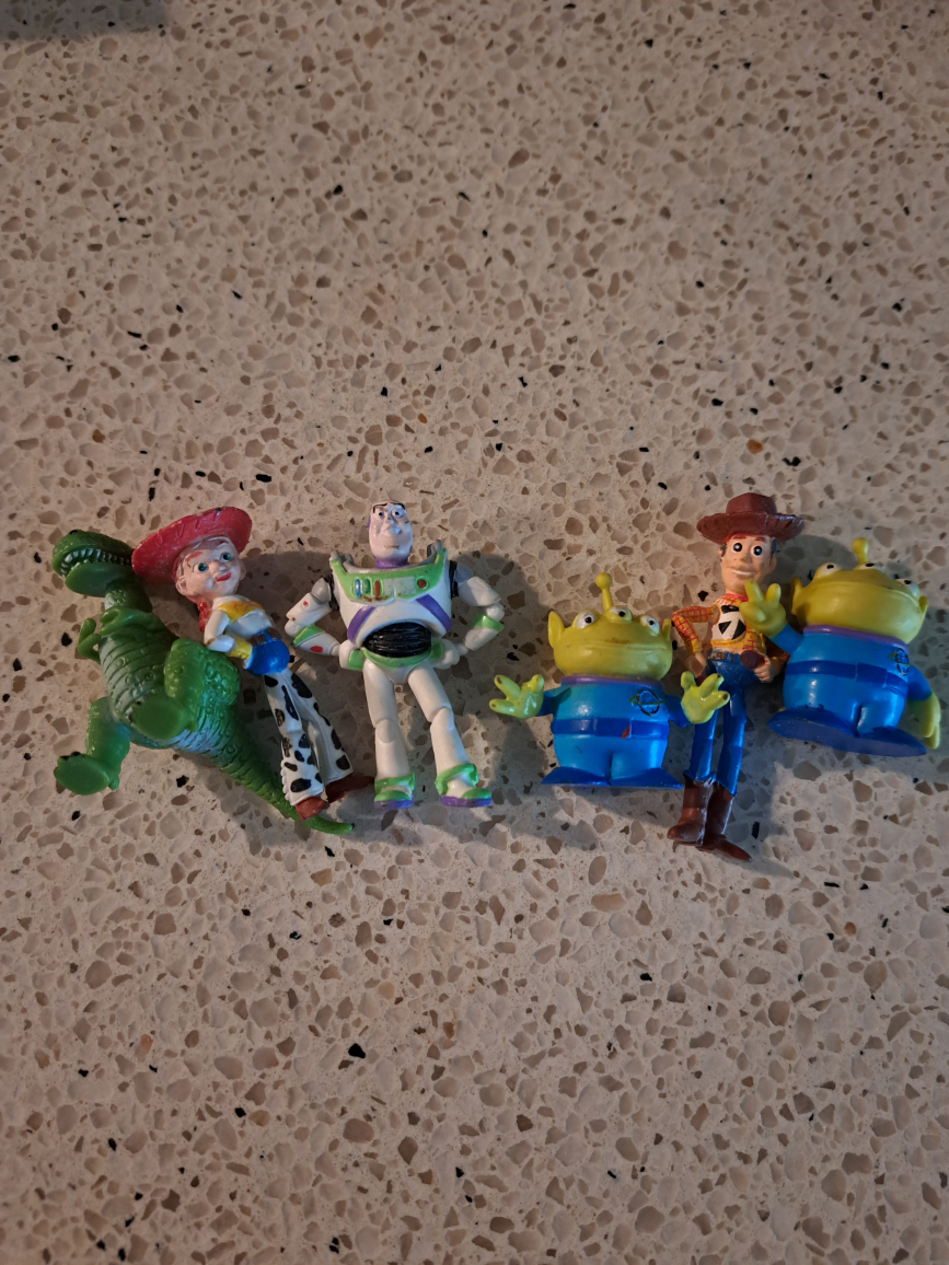 🥕 Free Toy Story Mini Figurines thumbnail