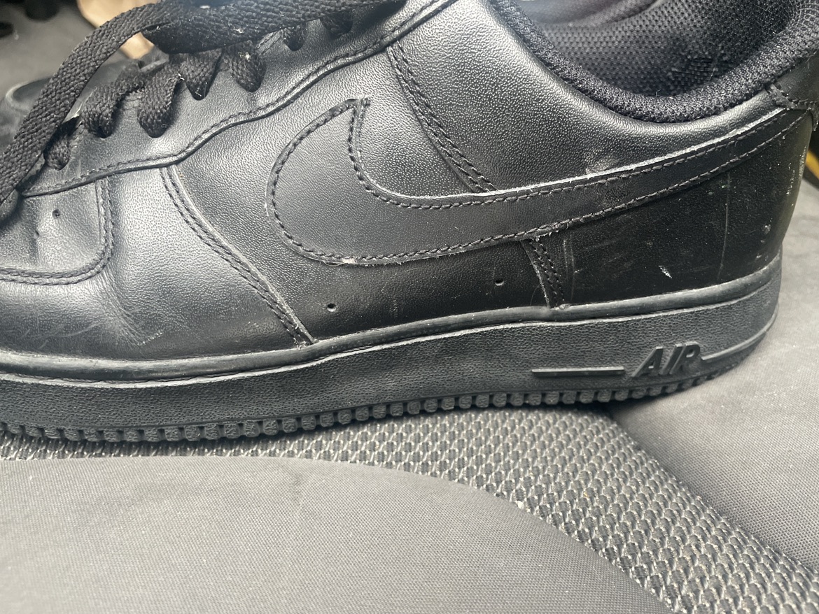 Men’s Air Force 1s image indicator(2)