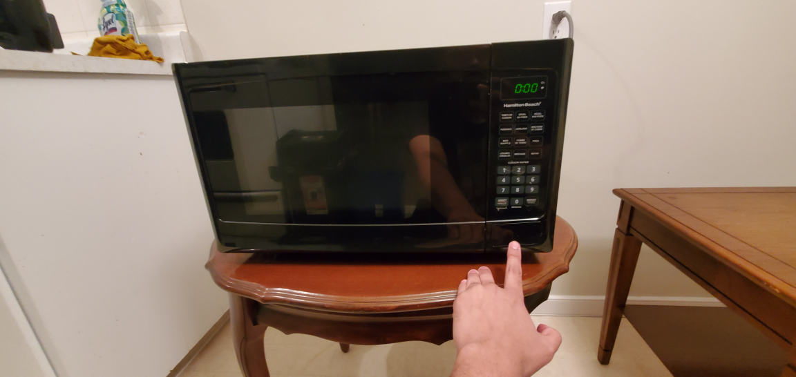 Microwave - photo 2