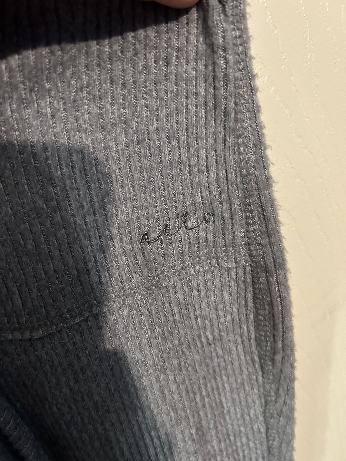 Joggers Aeropostale image indicator(9)