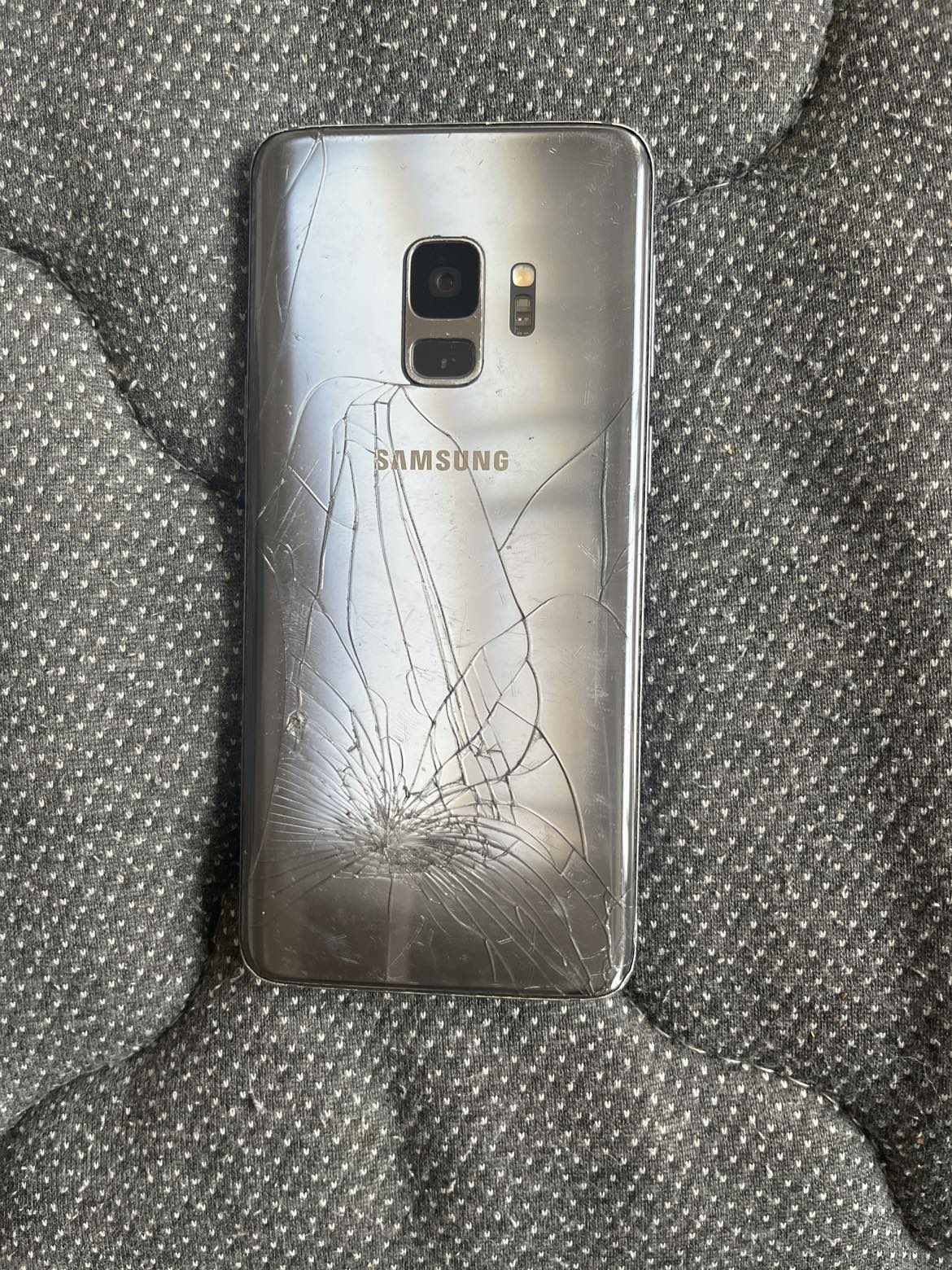 Samsung galaxy S9 thumbnail