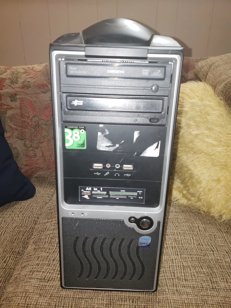 computer case - photo 2