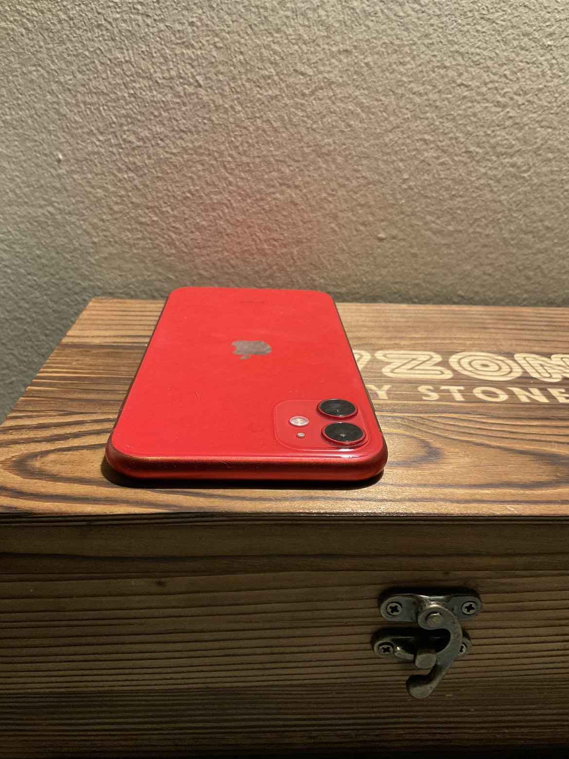 iPhone 11 64 gb PRODUCT RED. - photo 3