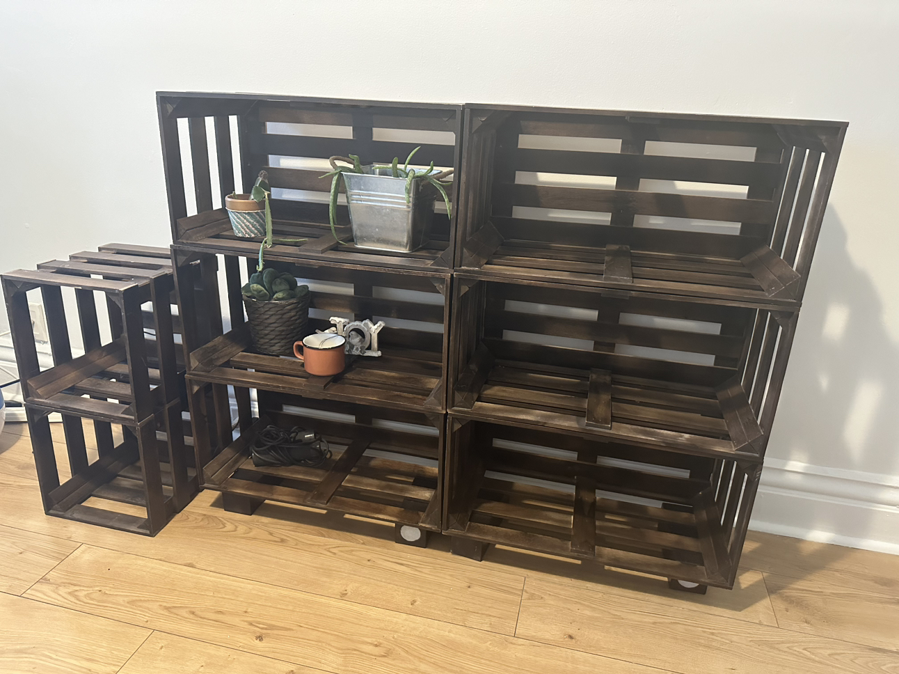 IKEA skogsta, storage crates