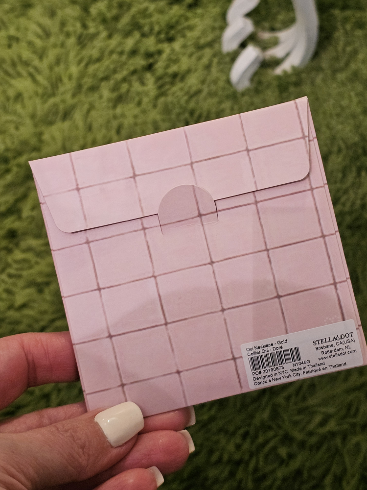 Giftable Brand New Stella & Dot "Oui" Necklace image indicator(2)