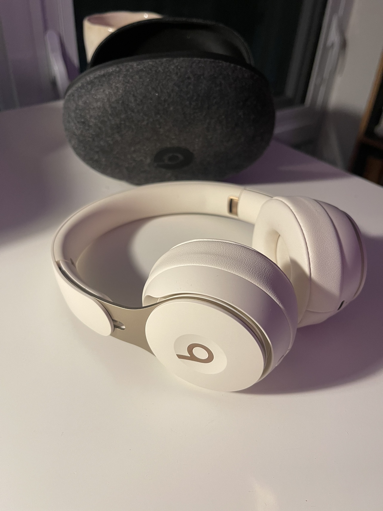 NEW White Beats Solo 3 Headphones