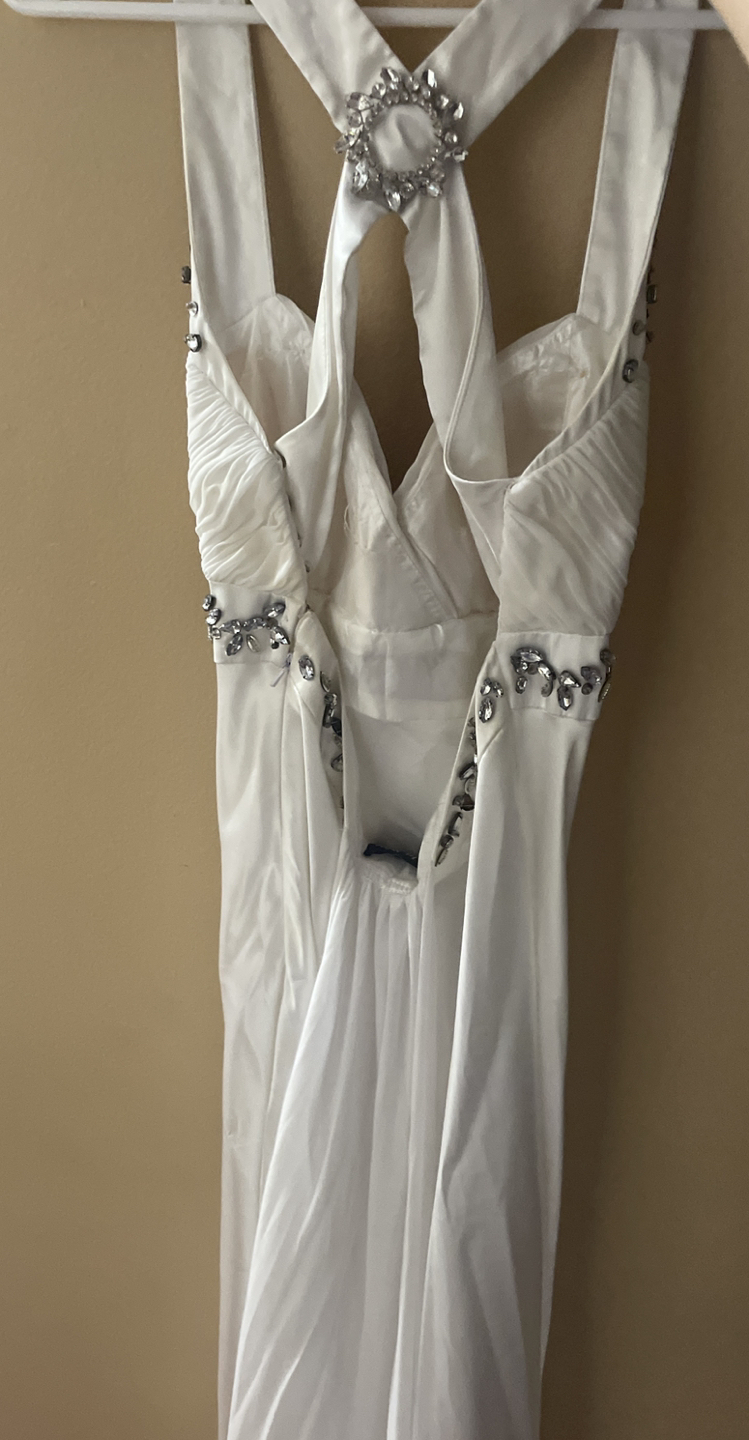 White evening dress - photo 2