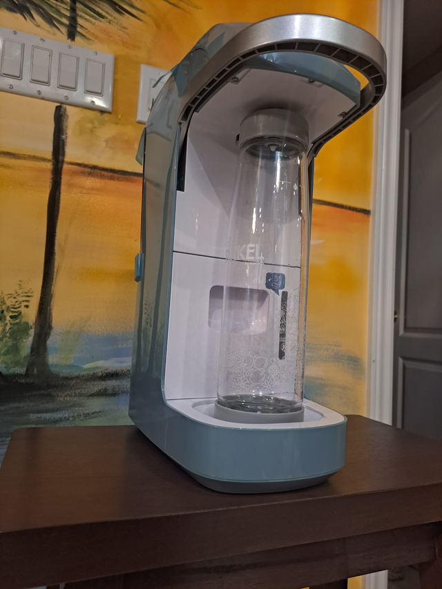 BRAND NEW Soda Maker - photo 2