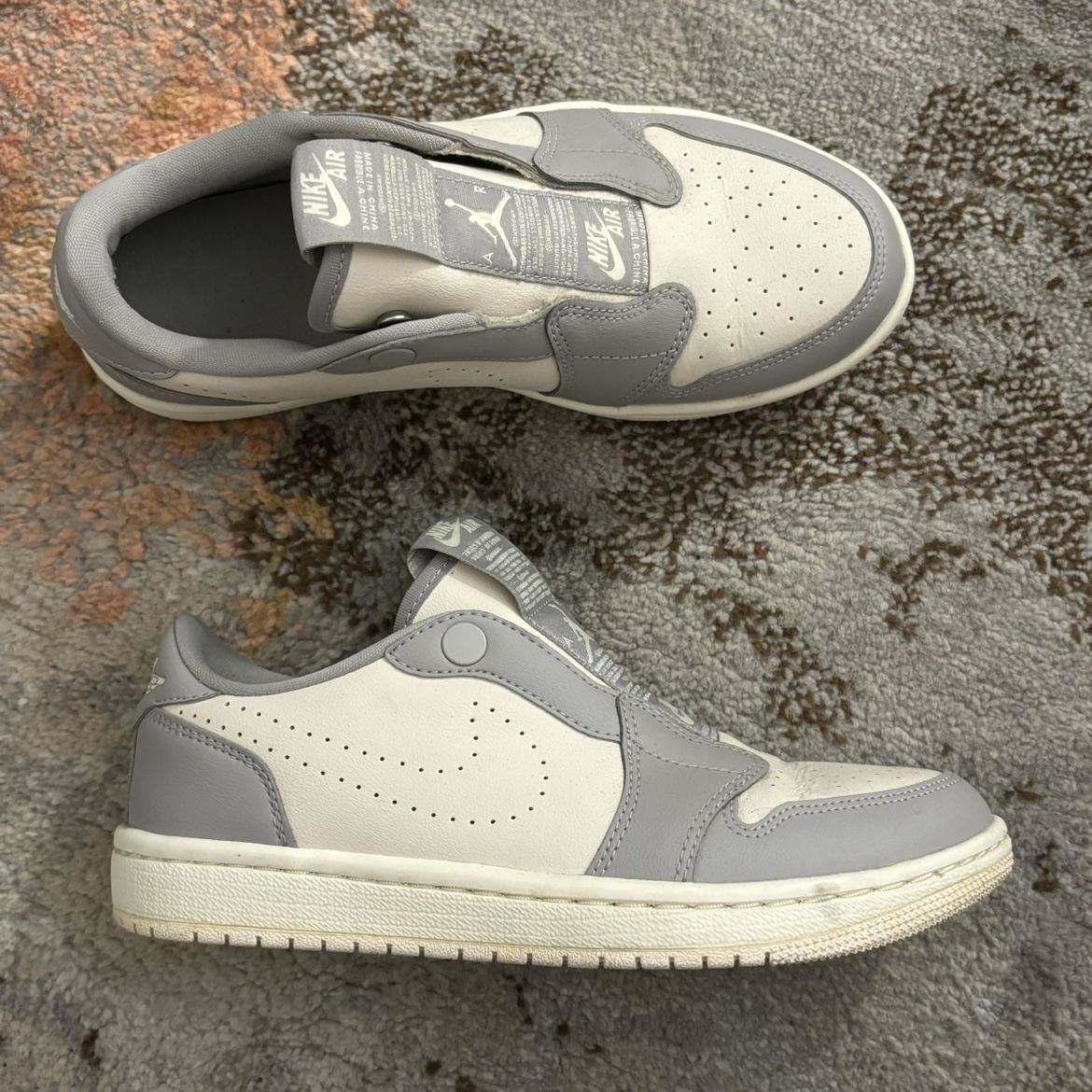 Wmns Jordan 1 Low “Grey thumbnail