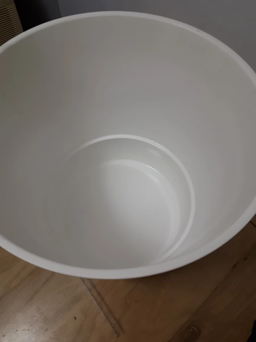 🥕 Large flower pott, 32 cm diameter image indicator(2)