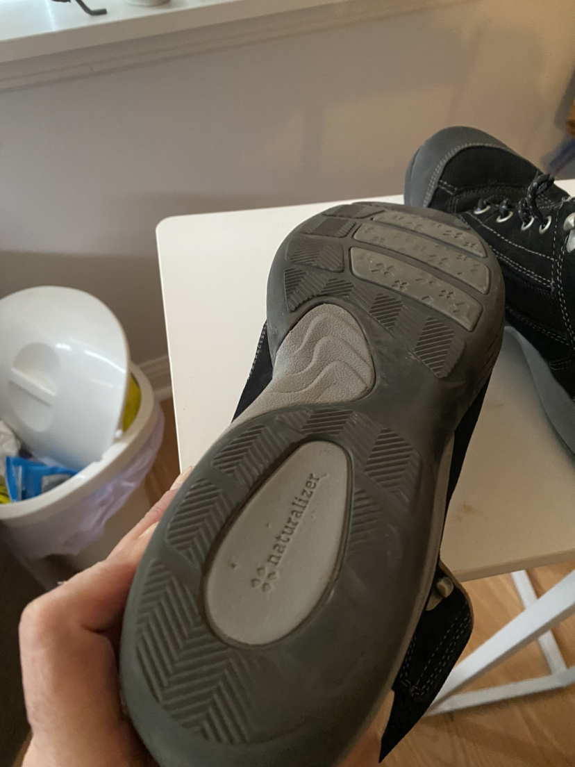 Naturalizer boots good condition