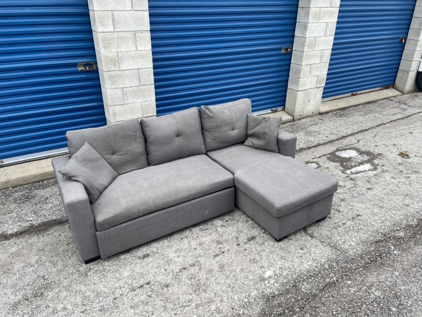 FREE DELIVERY• GREY SECTIONAL COUCH / SOFA w/ BED + STORAGE