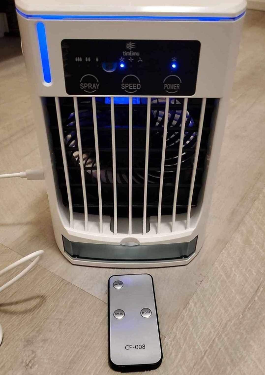 Portable & Adjustable Fan thumbnail