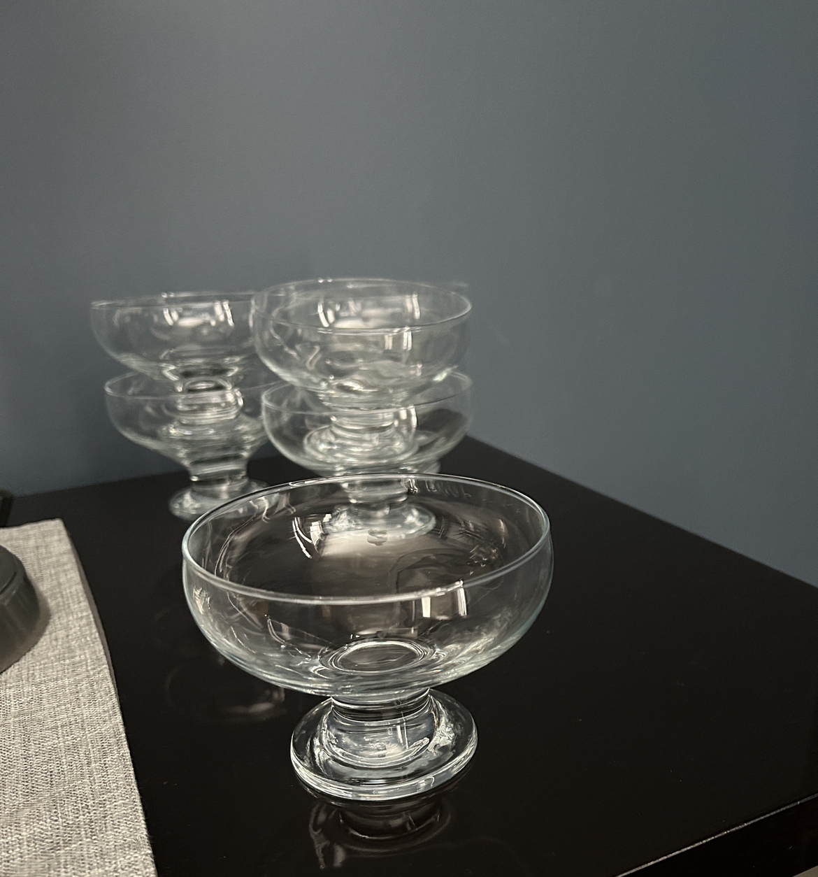 Dessert Bowls (x7) thumbnail
