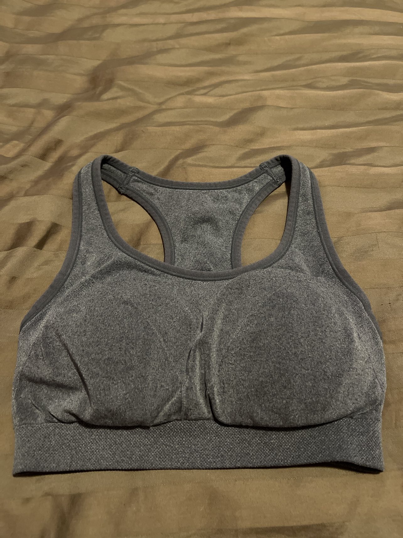 Uniqlo AIRism sports bra - photo 4