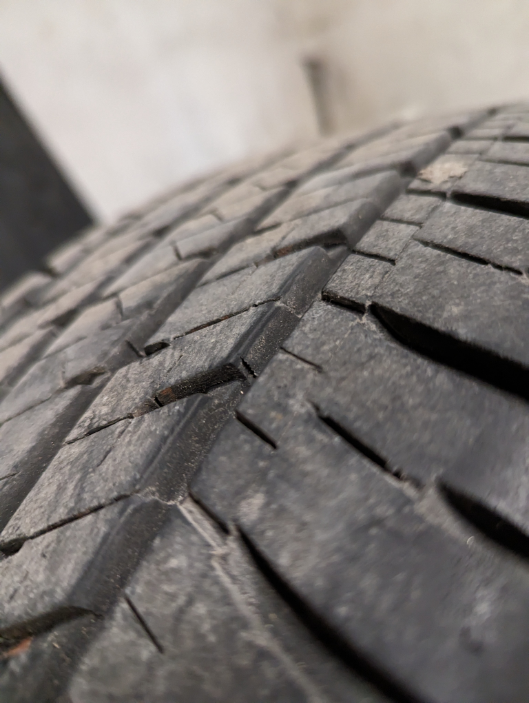 fast rims with tires - photo 3