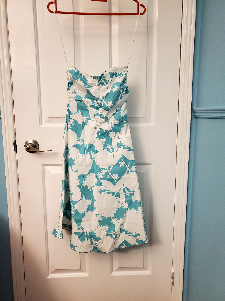 Floral pattern strapless dress thumbnail
