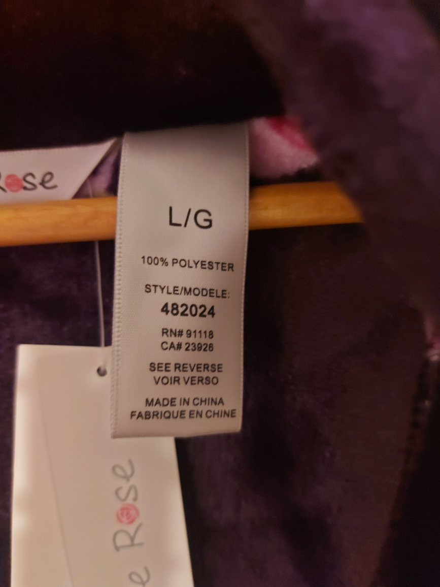 Hudson's Bay Robe image indicator(3)