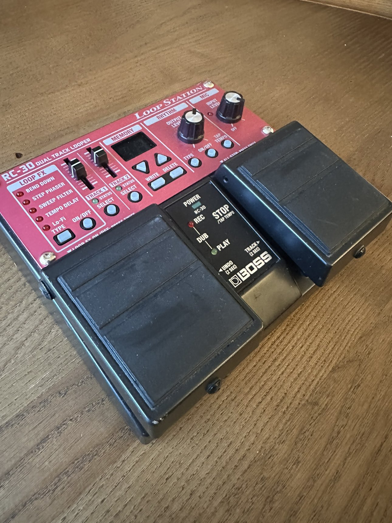 Boss RC 30 Loop Station thumbnail