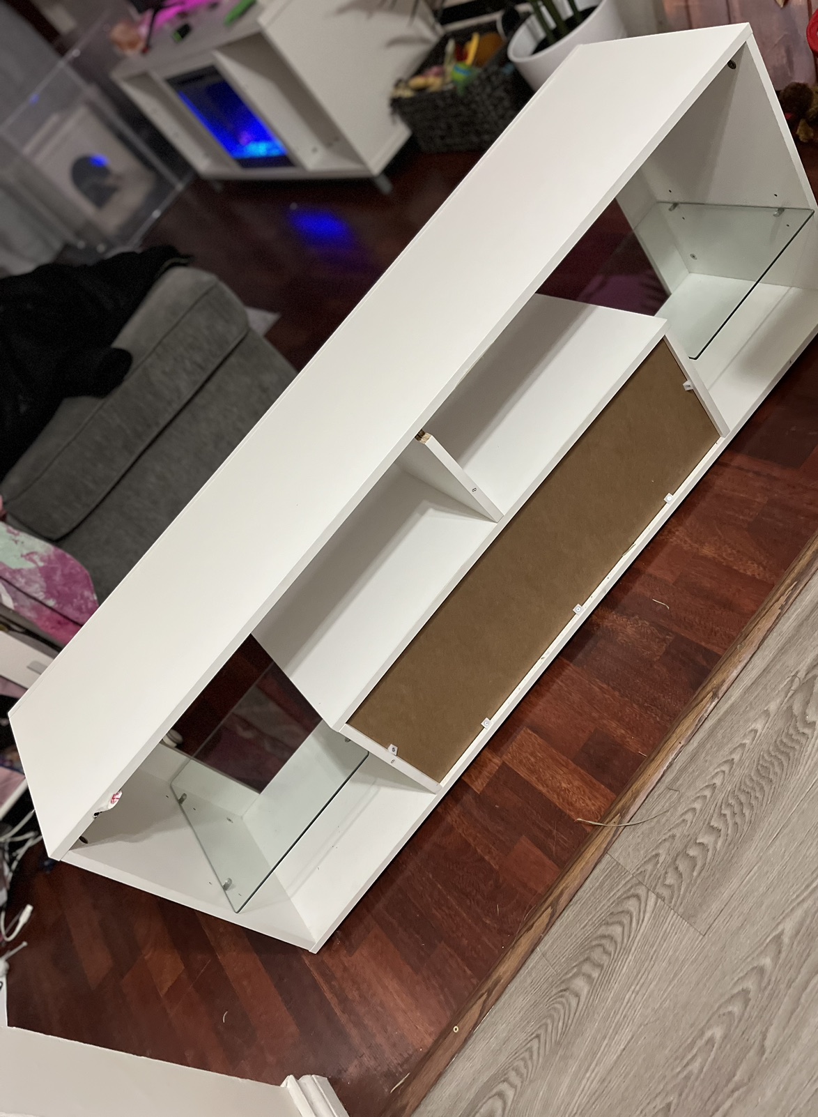 Modern Tv Stand - photo 2