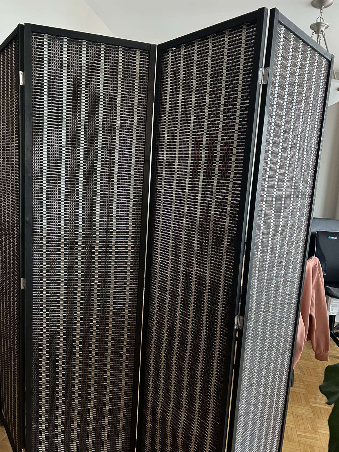 ‼️MOVING OUT SALE ENDS 20/1 ‼️Room Divider - photo 2